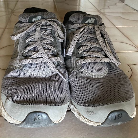 New Balance Fresh Foam Men's Running Shoes - Picture 1 of 6